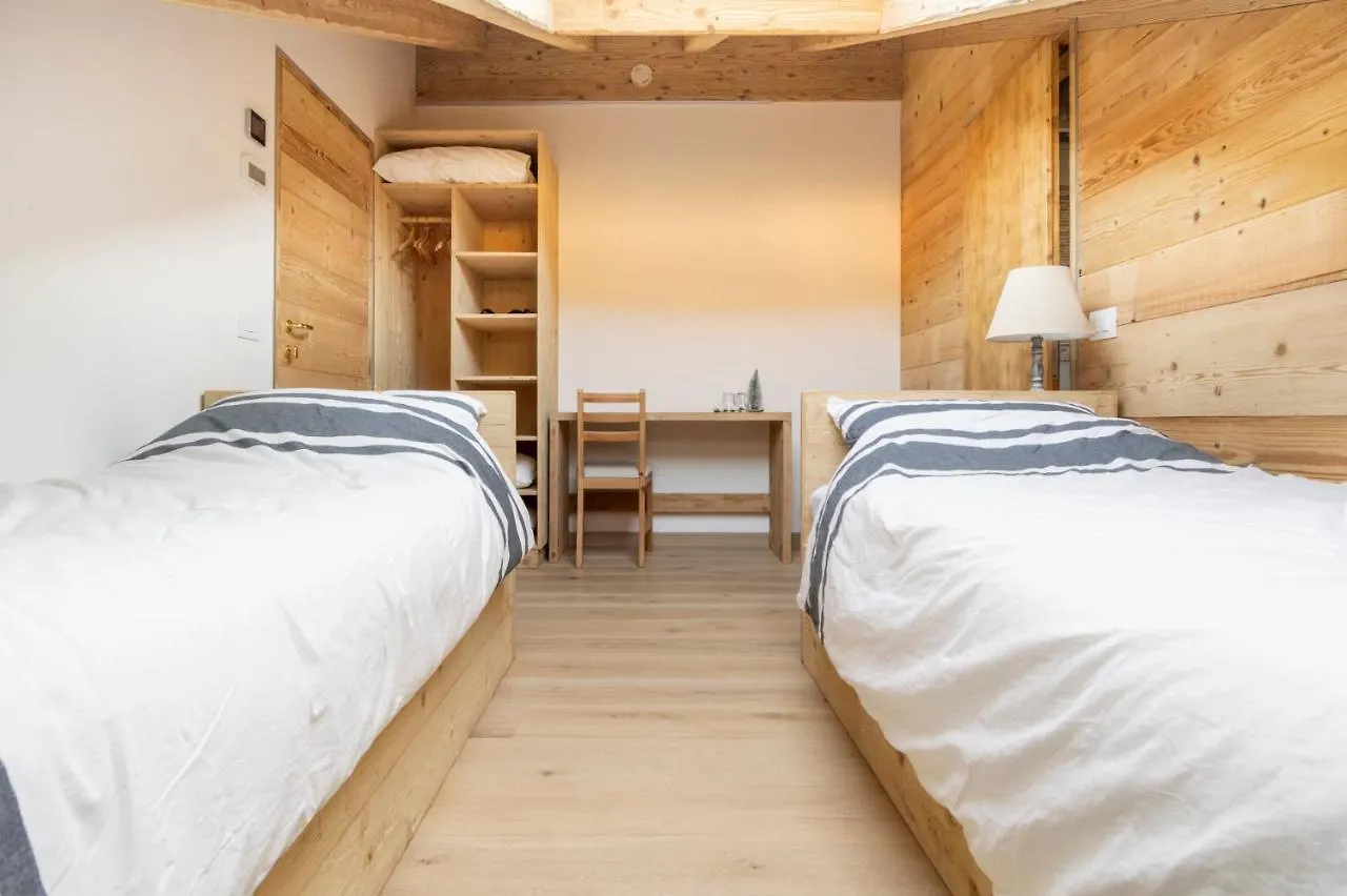 Casa Ekharle - Affittacamere contacts